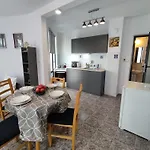 Rali דירה