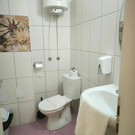 Апартамент Rali Китен
